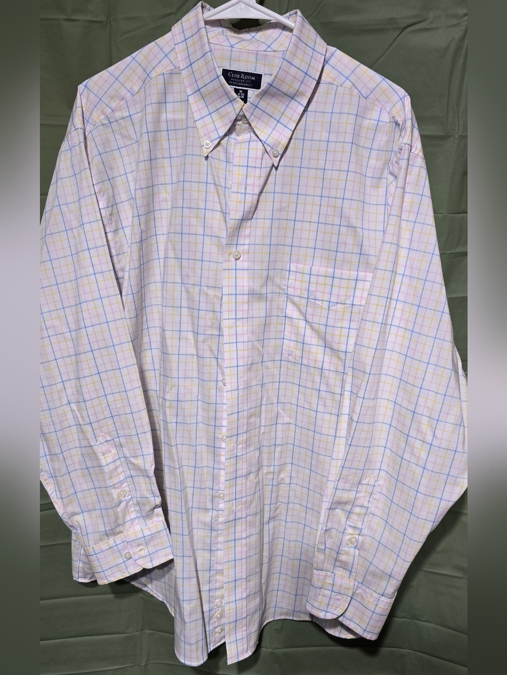 Club Room Men's White Shirt with Blue and Pink Windowpane Checks